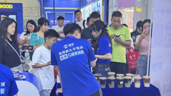 固莱集团携 “无空” 系列新品闪耀 2025 佛山陶博会，跨界联动与技术突破引行业关注